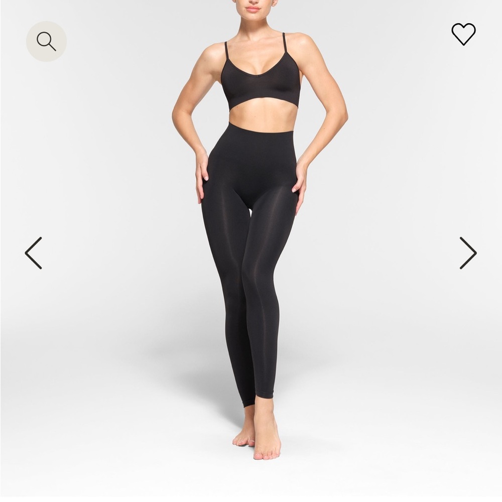 NWT Skims Soft Smoothing Seamless Legging